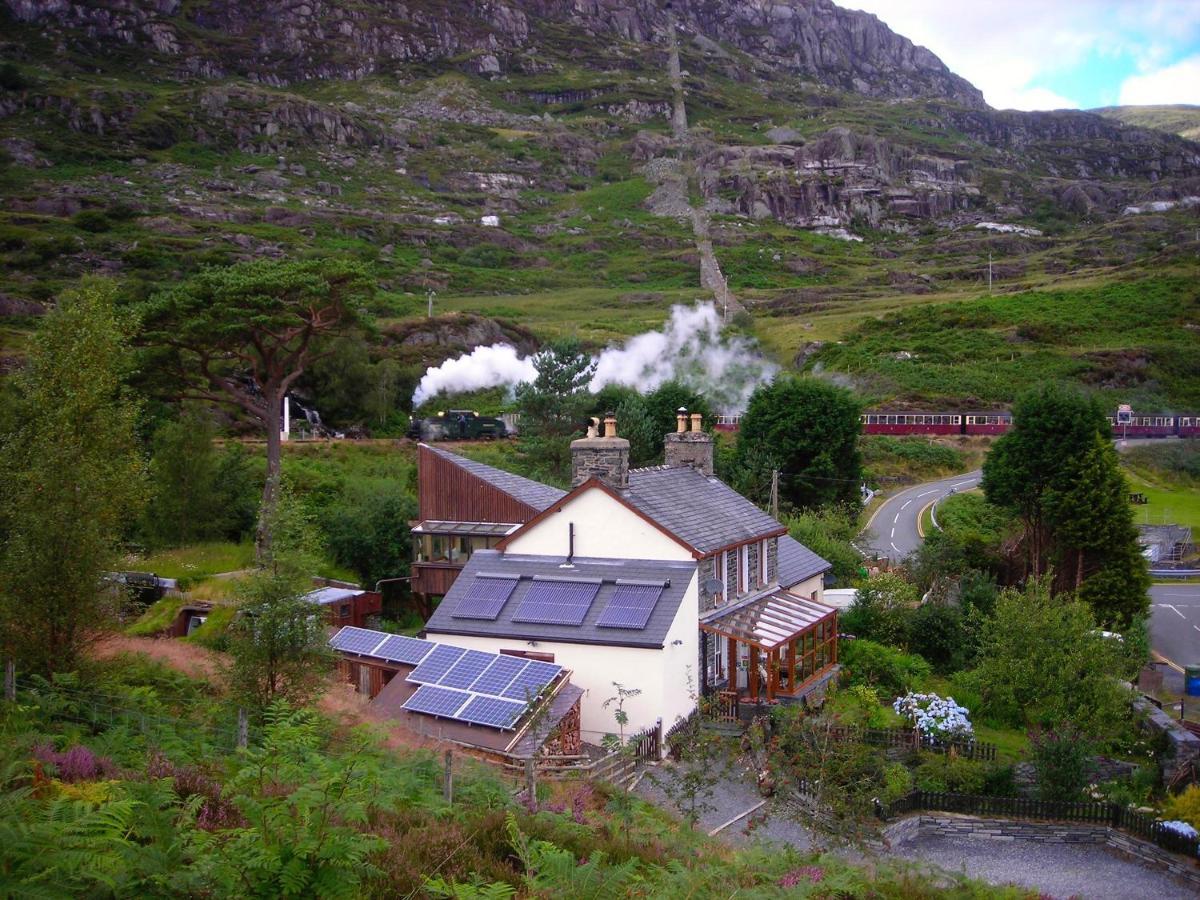 Bryn Elltyd Eco House Guest House Blaenau Ffestiniog Exterior foto