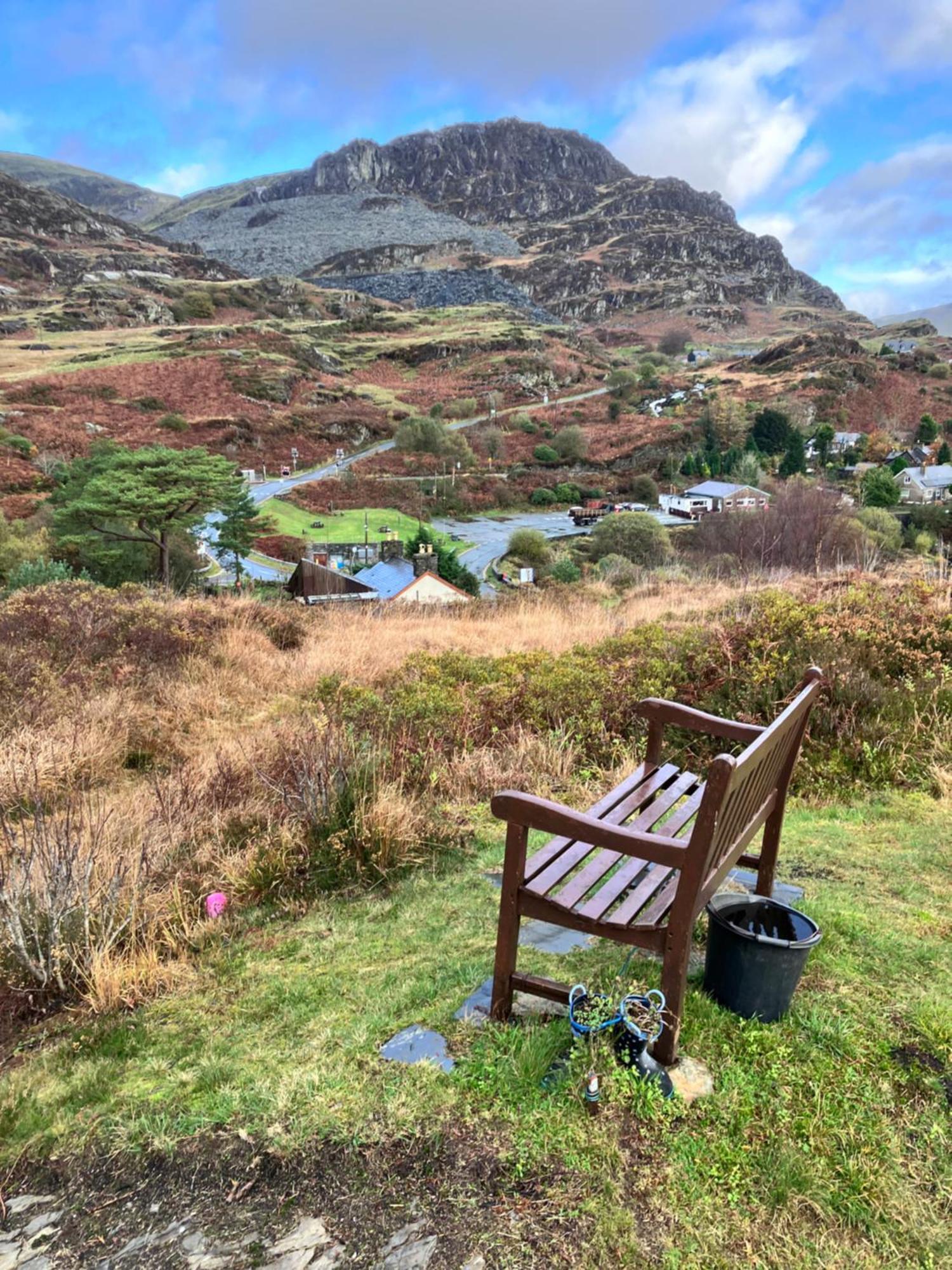 Bryn Elltyd Eco House Guest House Blaenau Ffestiniog Exterior foto