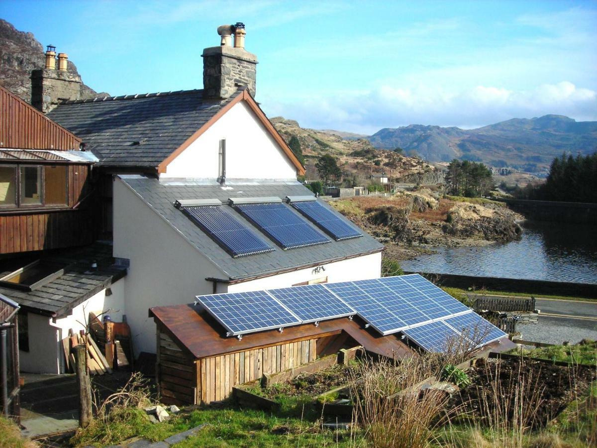 Bryn Elltyd Eco House Guest House Blaenau Ffestiniog Exterior foto