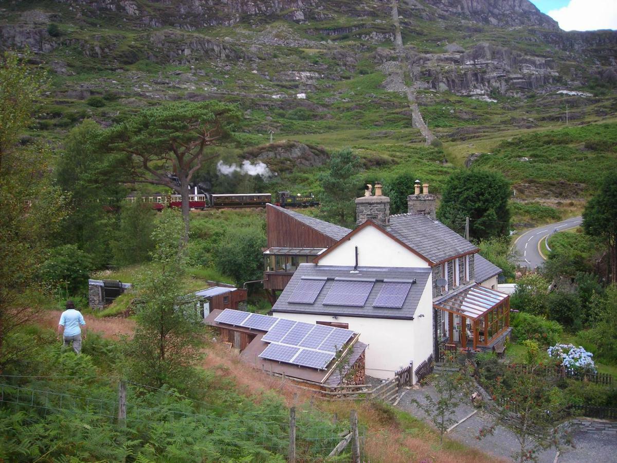 Bryn Elltyd Eco House Guest House Blaenau Ffestiniog Exterior foto
